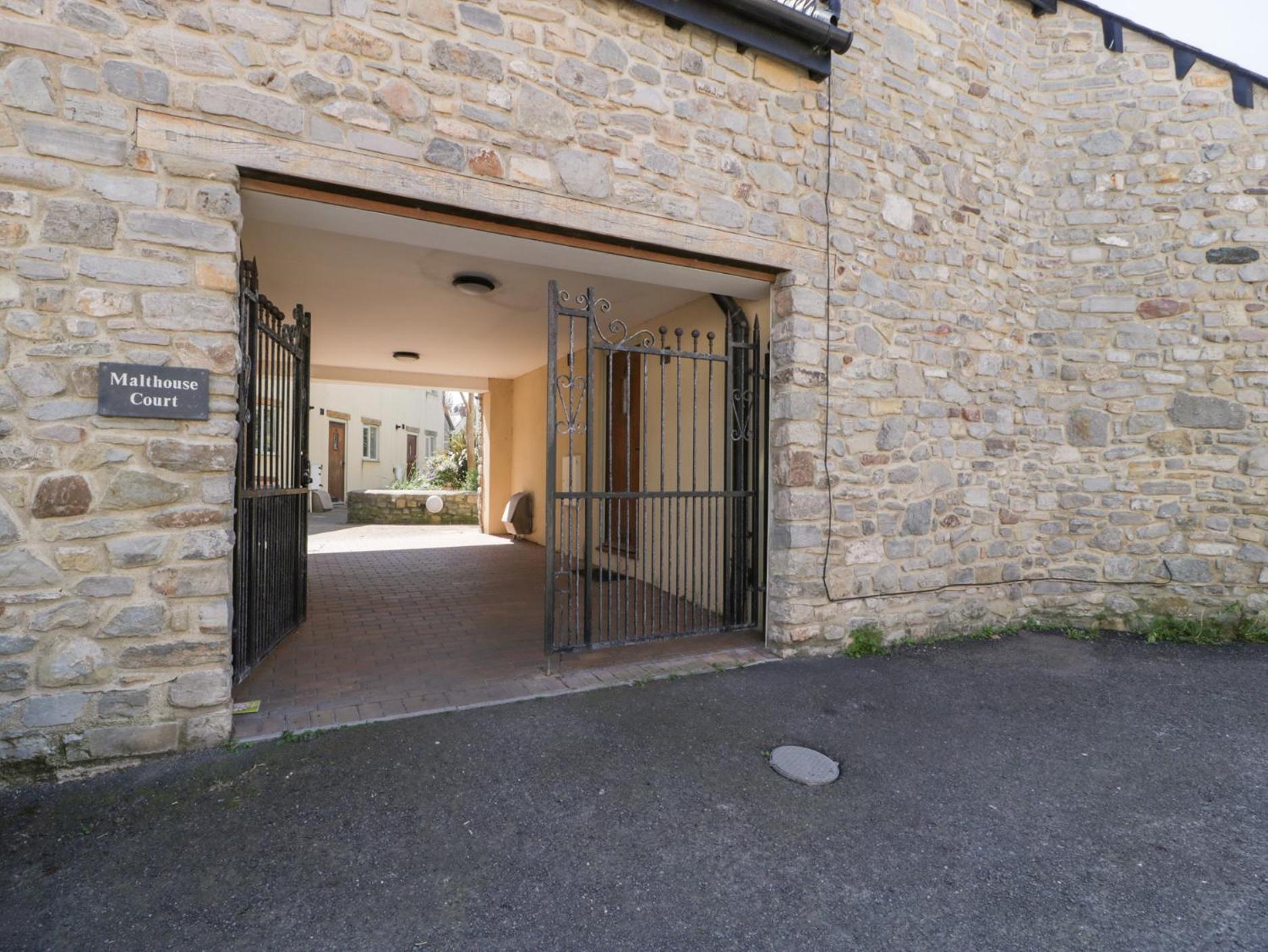 9 Malthouse Court Villa Watchet Exterior photo