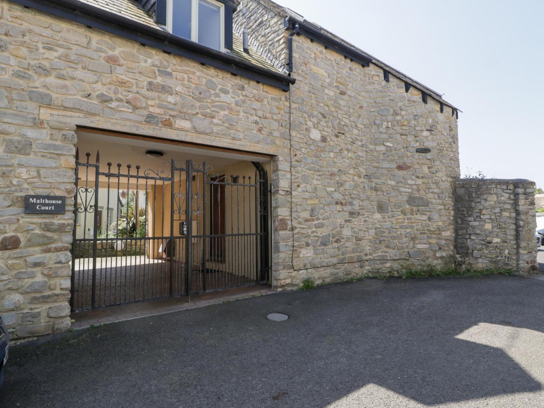 9 Malthouse Court Villa Watchet Exterior photo